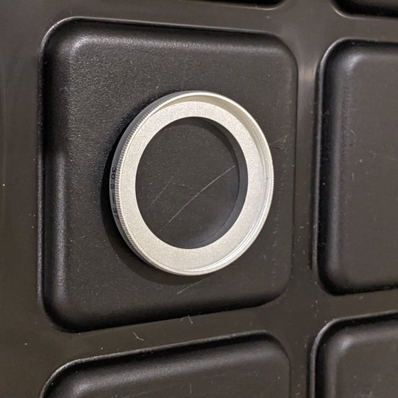 30.5 - 37 Lens Filter Adapter - Picture 2 of 3